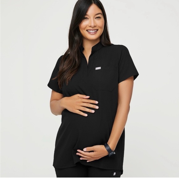 Figs Black Kitale Scrub Top Medium - Picture 1 of 15